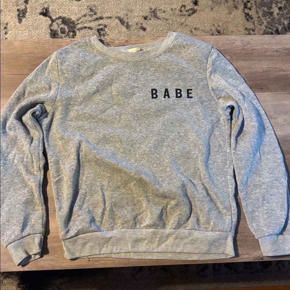 Gray 'Babe' Women's Sweatshirt
